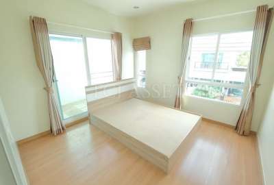 ม.ภัสสรไพรด์ ศรีนครินทร์-เทพารักษ์