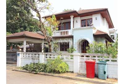 ม วินด์มิลล์ : บางนา - ตราด กม. 10