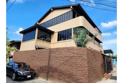 วิลล่าหรู : ศรีนครินทร์ 48 วิลล่าหรู : ศรีนครินทร์ 48