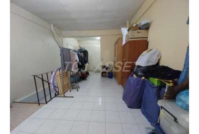 พึ่งมี 32 , สุขุมวิท 93