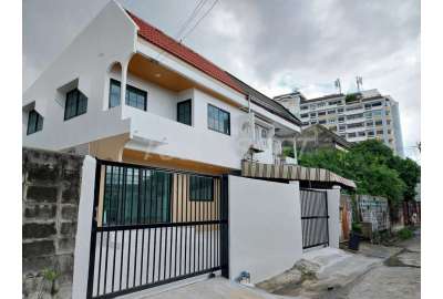 ม.ถาวรนิเวศน์ 2 : บางนา-ตราด ซอย12